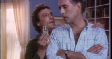 Tales from the Darkside: "The Bitterest Pill" (Season 3, Episode 3)