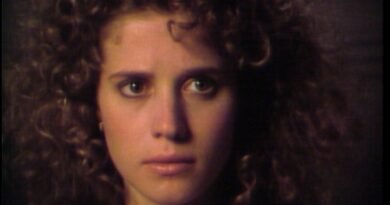 Tales from the Darkside: "My Own Place" (Season 3, Episode 15)
