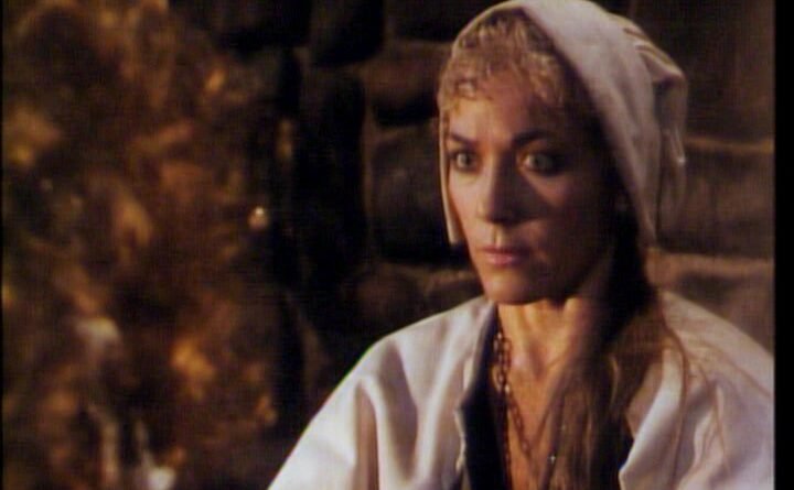 Tales from the Darkside: "Auld Acquaintances" (Season 3, Episode 18)