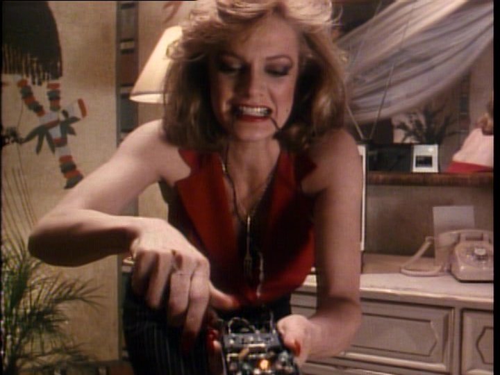 Tales from the Darkside: "Let the Games Begin" (Season 3, Episode 21)