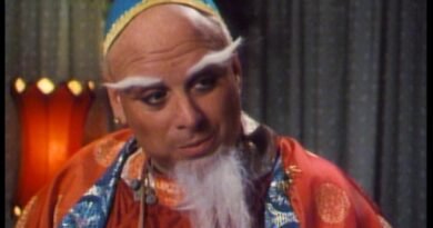 Tales from the Darkside: "Seymourlama" (Season 4, Episode 8)
