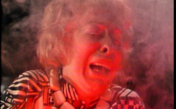 Tales from the Darkside: "Do Not Open This Box" (Season 4, Episode 15)