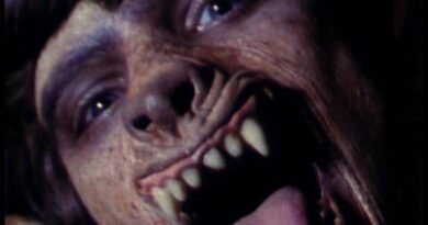 Tales from the Darkside: "Family Reunion" (Season 4, Episode 16)