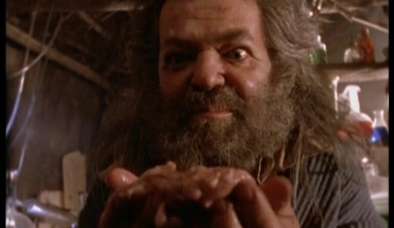 Are you Afraid of the Dark?: "The Tale of the Phantom Cab" (S1E01)