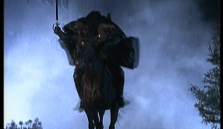 Are you Afraid of the Dark?: "The Tale of the Midnight Ride" (S3E01)