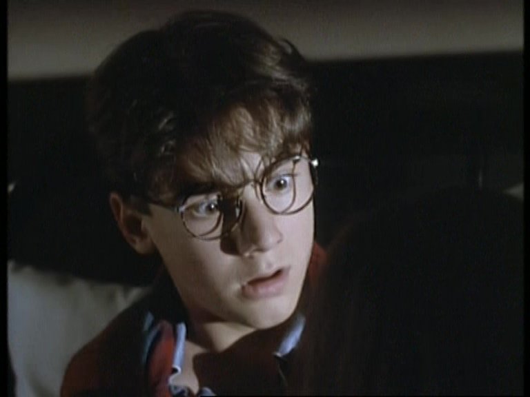 Are you Afraid of the Dark?: "The Tale of the Hatching" (S2E12)