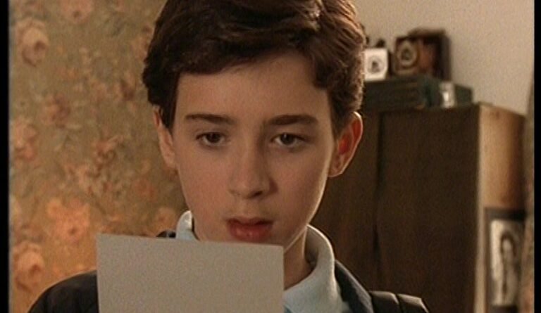 Are you Afraid of the Dark?: "The Tale of the Curious Camera" (S3E09)