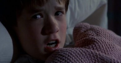 The Sixth Sense (1999)