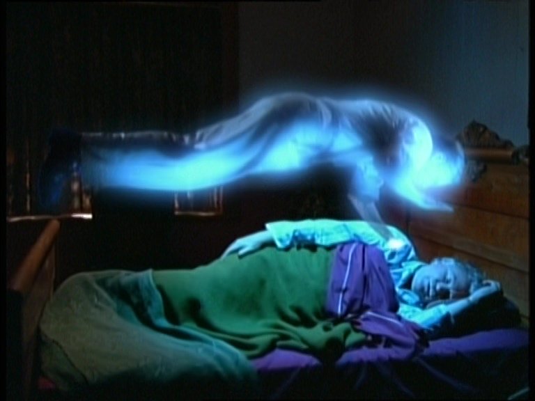 Are you Afraid of the Dark?: "The Tale of the Room for Rent" (S4E08)