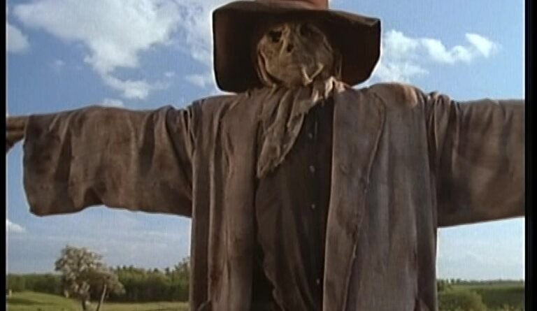 Are you Afraid of the Dark?: "The Tale of the Silent Servant" (S4E07)