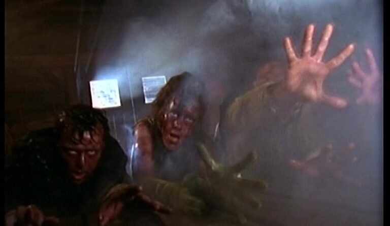 Are you Afraid of the Dark?: "The Tale of the Water Demons" (S4E03)