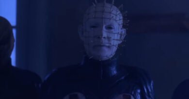 Hellraiser: Hellworld (2005) Review – A Meta Slasher Twist in the Hellraiser Franchise