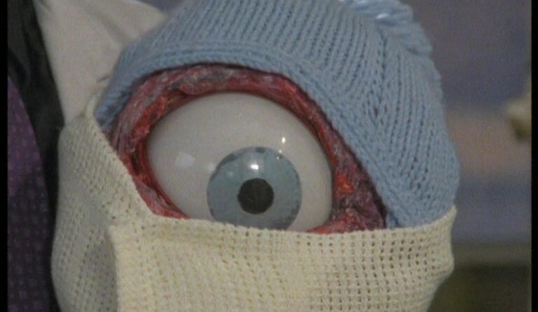 Garth Marenghi's Darkplace: Skipper the Eyechild (S1E03)