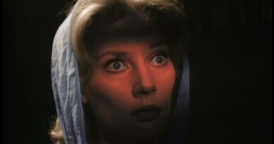 Carnival of Souls (1962) Review – A Haunting Cult Classic of Psychological Horror