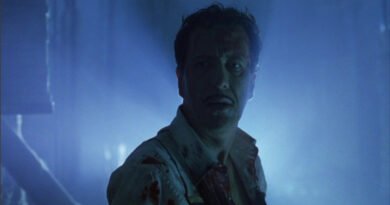 House on Haunted Hill (1999) Review – A Dark, Campy Haunted House Cult Favourite