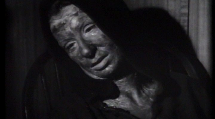 Horror Hotel (1960) Review – A Chilling Gothic Witchcraft Horror Classic