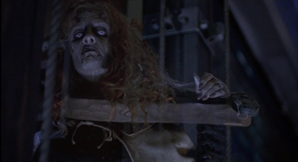 Thir13en Ghosts (2001) Review – A Stylish, Ghost-Filled Cult Horror Classic